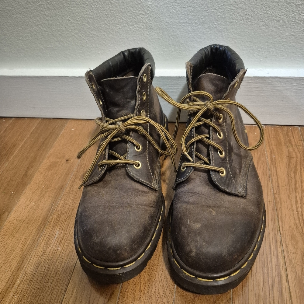 Authentic Dr. Martens MADE IN ENGLAND
